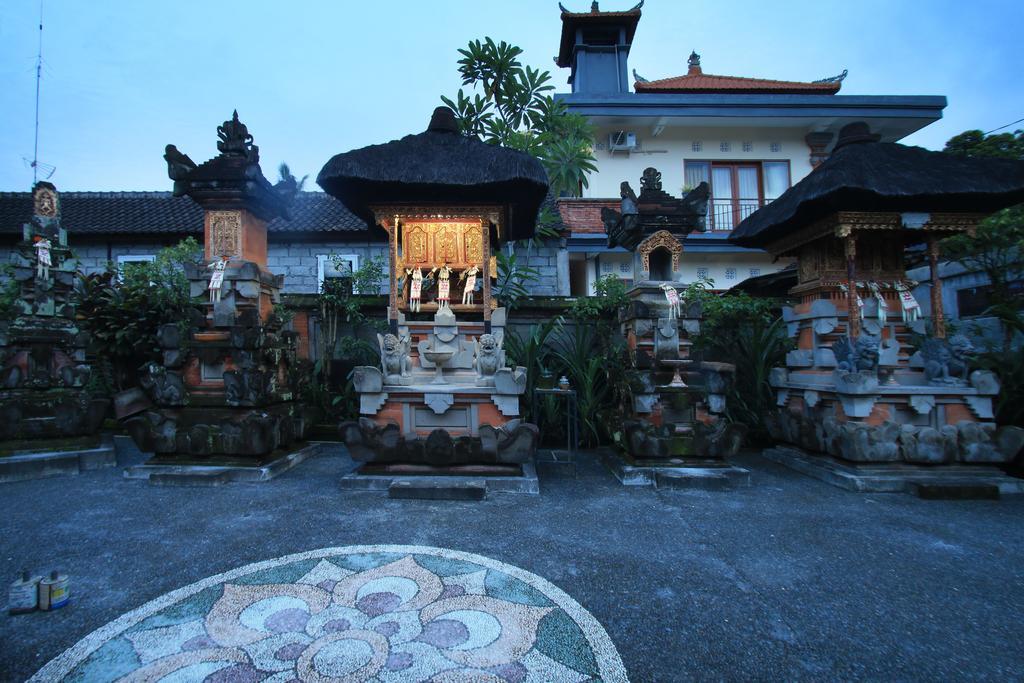 Loris Homestay Убуд Екстер'єр фото